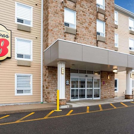 Super 8 By Wyndham Québec Exterior foto